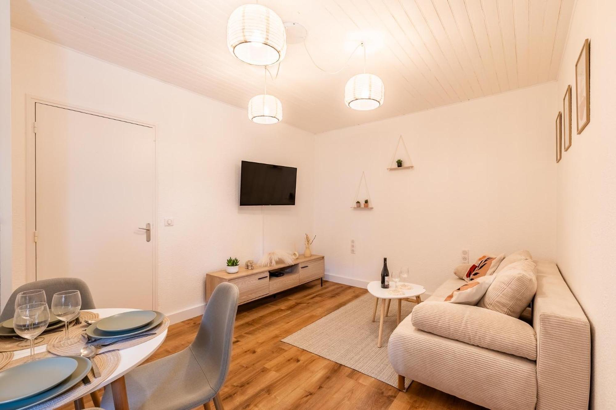T2 Climatise Proche De Montpellier Avec Parking Public ! Apartman Saint-Georges-dʼOrques Kültér fotó